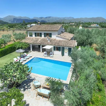 Villa La Vinya Gran By *